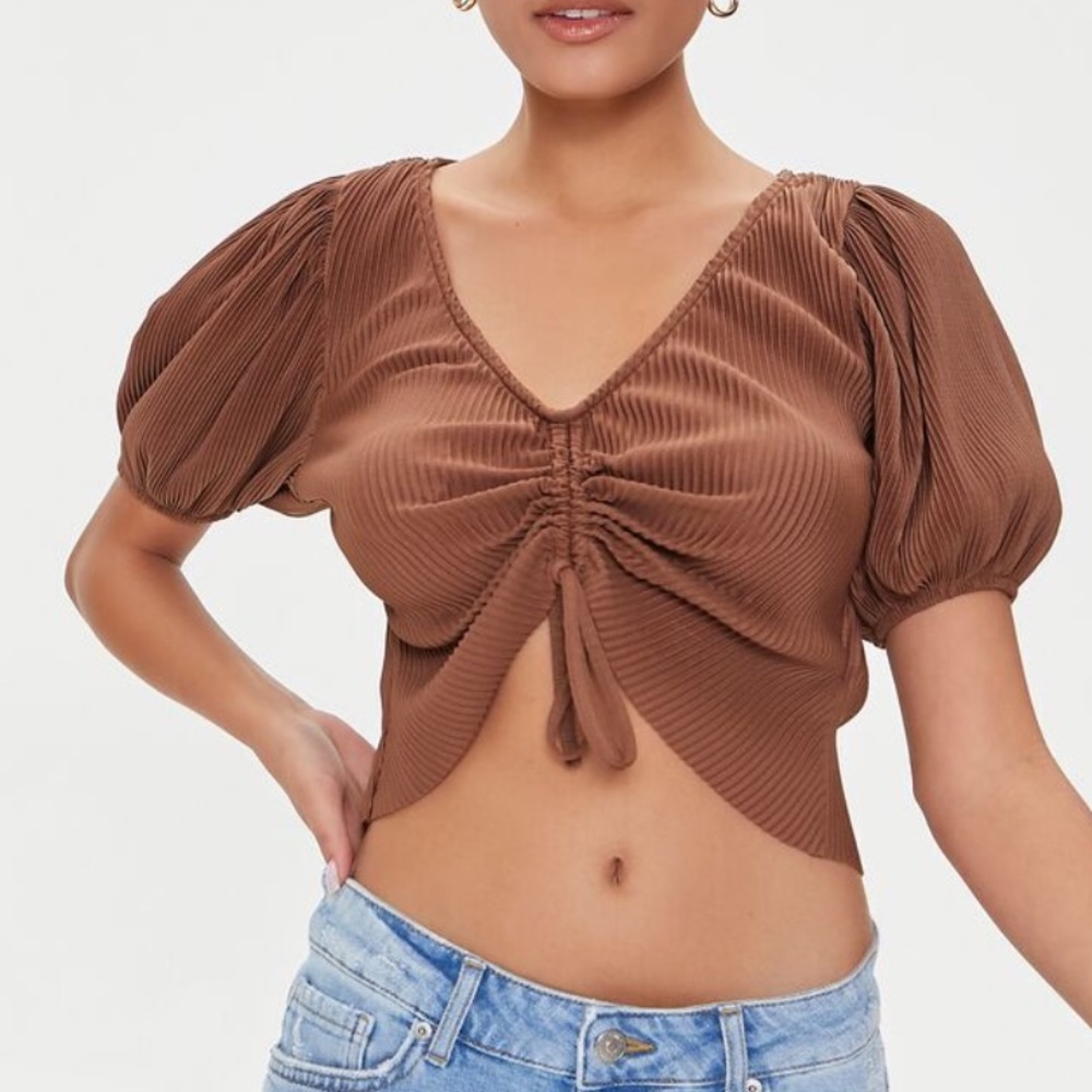Peasant sleeve crop top chocolate size L NWT